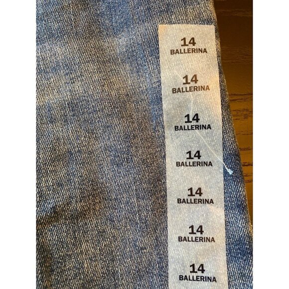 NWT Old Navy Girls Ballerina Cut off Shorts Size 14 - Picture 2 of 6